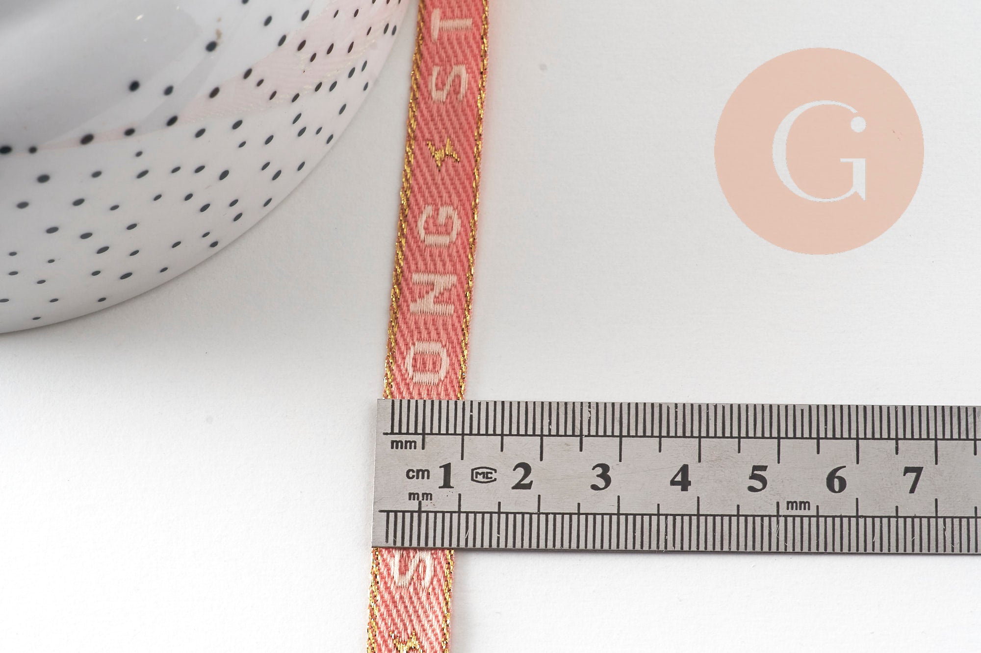 Ruban brodé Strong stay - Happyness 10mm, x1 mètre (G11071)