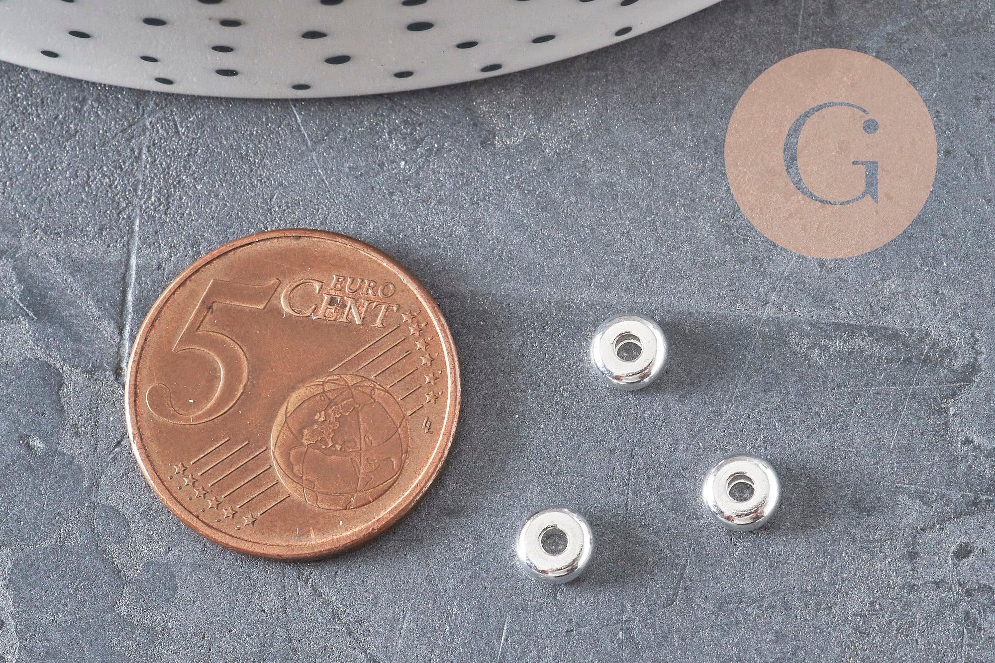304 Stainless Steel Round Spacer Beads, Silver-Plated, 5mm, x10 (G11173)
