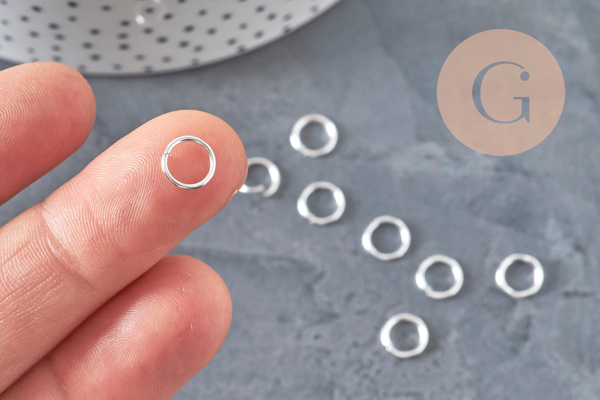 Silver stainless steel round jump rings 8mm-0.9mm, x50 (G11183)
