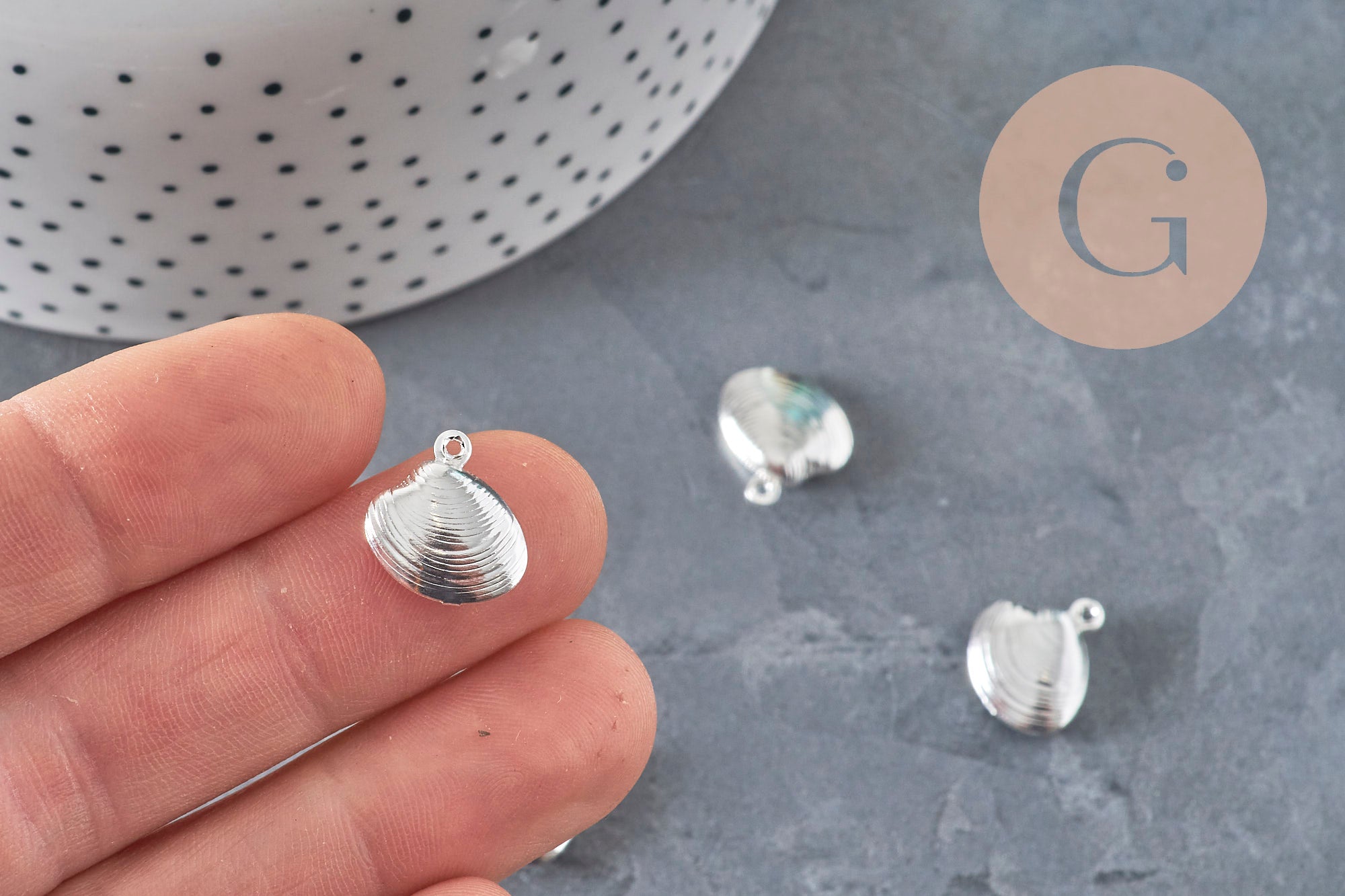 304 stainless steel silver-plated shell charm 14mm, x1