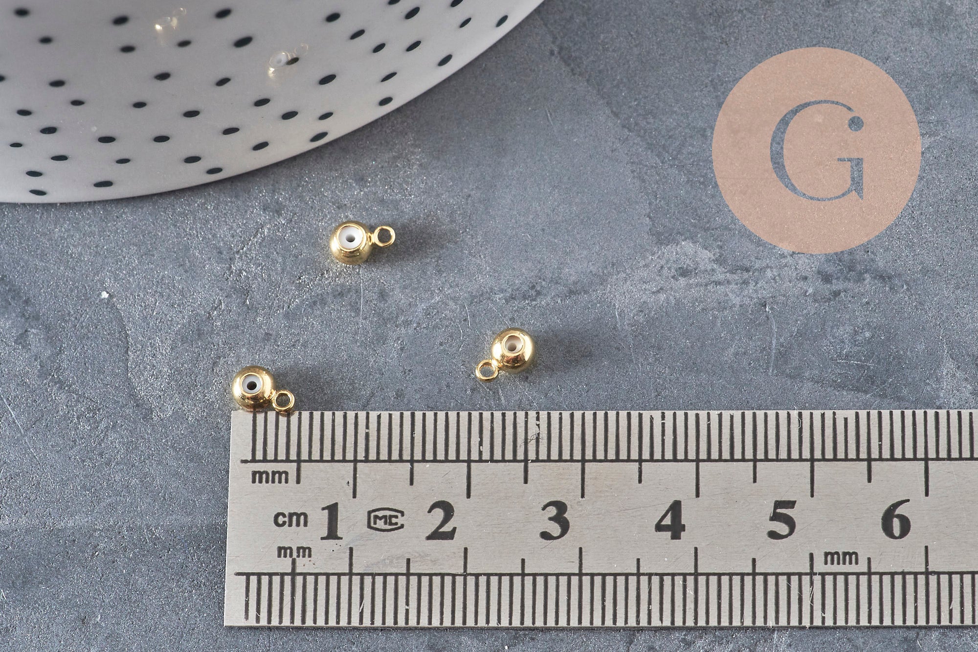 Rubber bail for golden brass pendant 6.5x3.5mm, x10 VALID