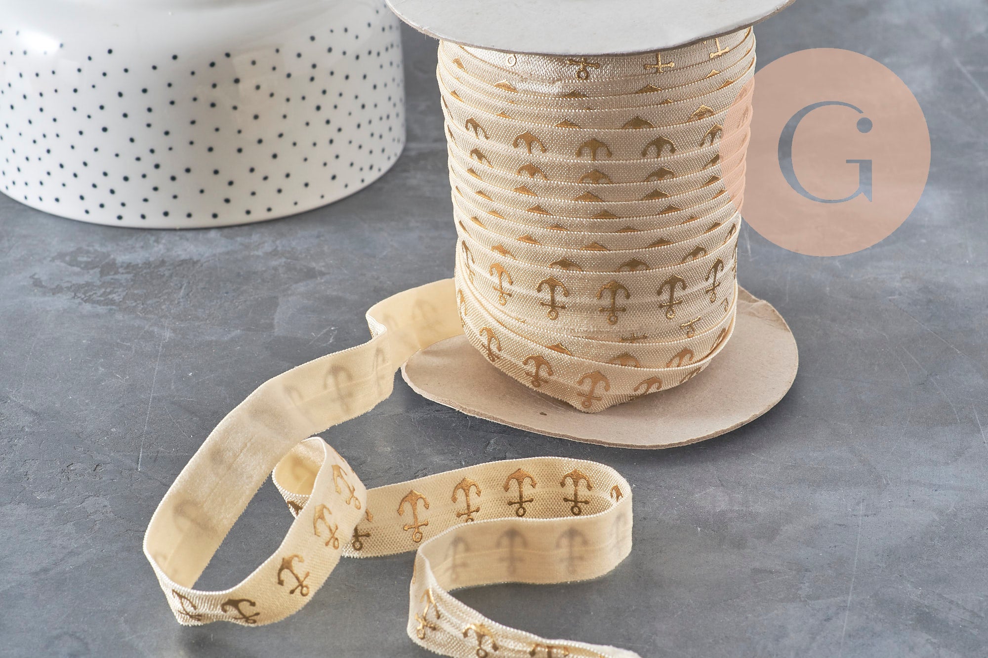 Ecru elastic ribbon with gold anchor 16mm, x1/5/10 Metres (G1849)