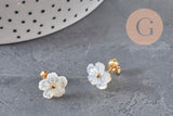 Boucles puce fleur nacre naturelle acier inoxydable doré PVD, x1 (G11305) VALIDE-Boucles d'oreilles-Gingerlily Perles