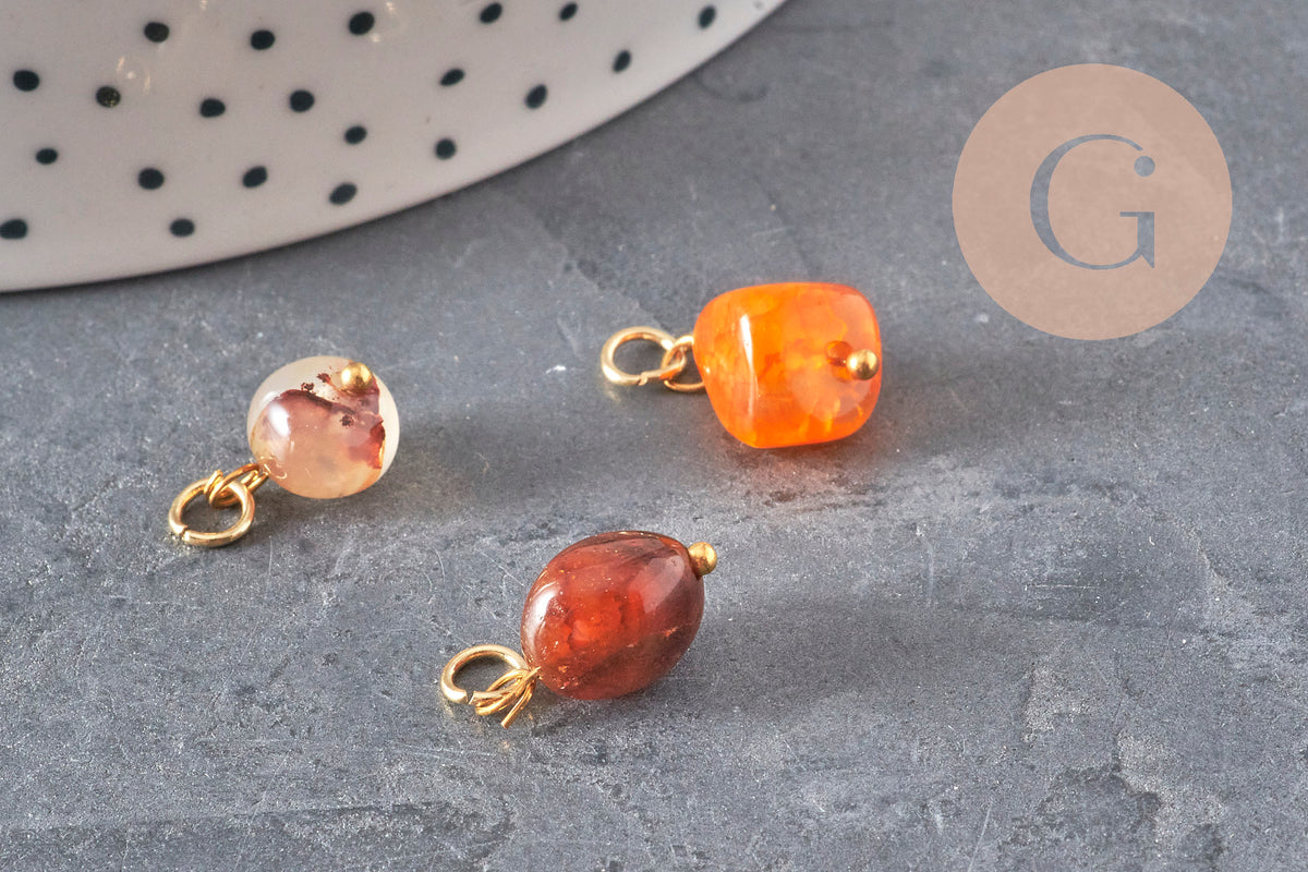 Breloque cube agate naturelle orange métal doré 18K 14.5mm, x1 (G11329)