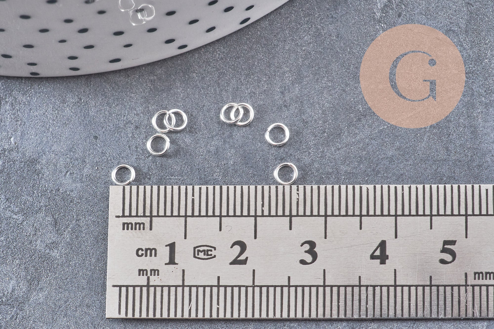 Anneaux ronds acier 304 inoxydable argenté 3.5mm x0.6mm, x 50 anneaux (G10861)