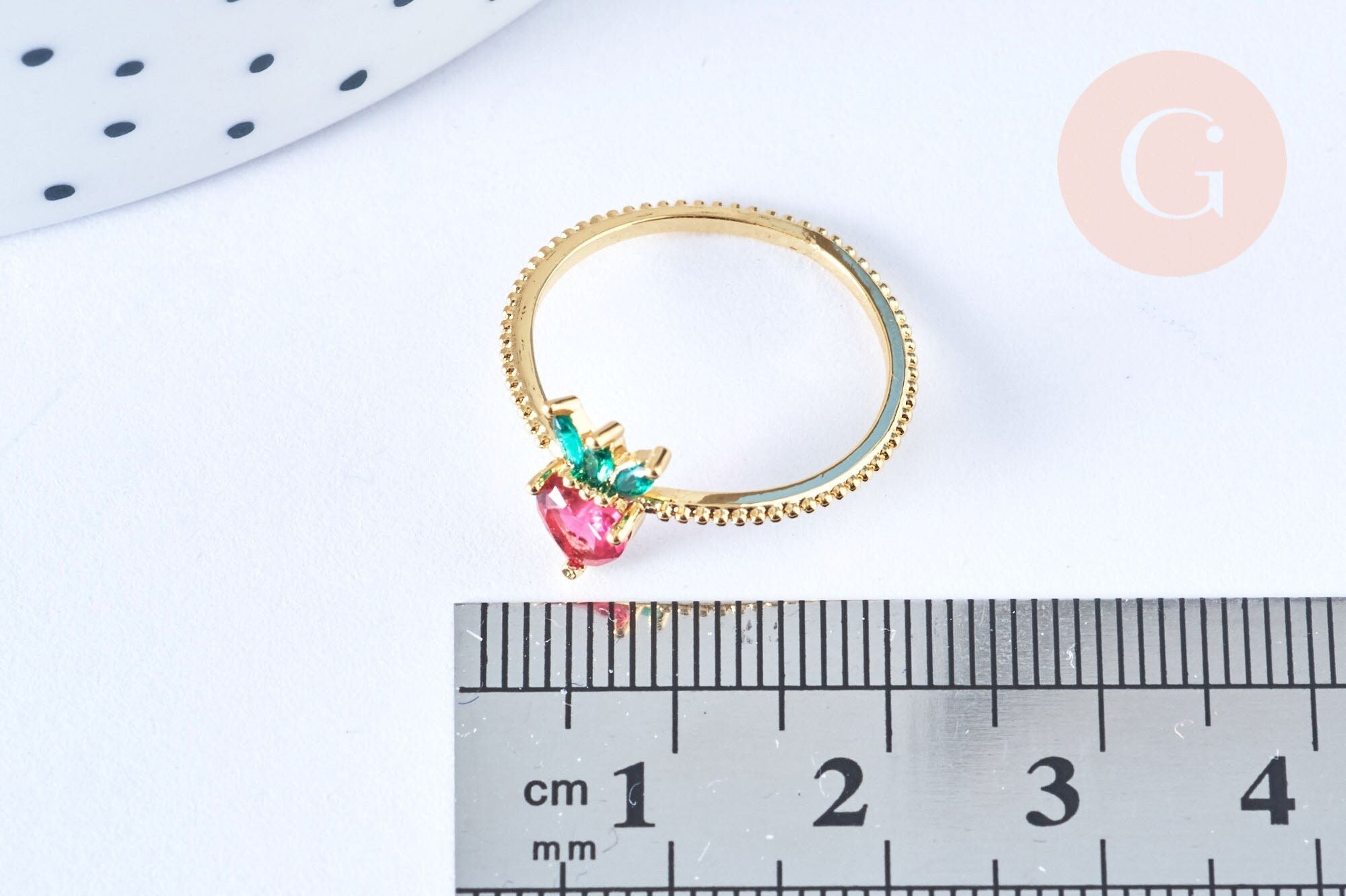 Bague fruit fraise laiton doré 16K zircons, x1 (G6567)