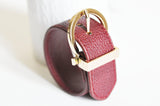 Bracelet cuir rouge bordeaux réglable boucle dorée 25.5mm, x1 (G4791)