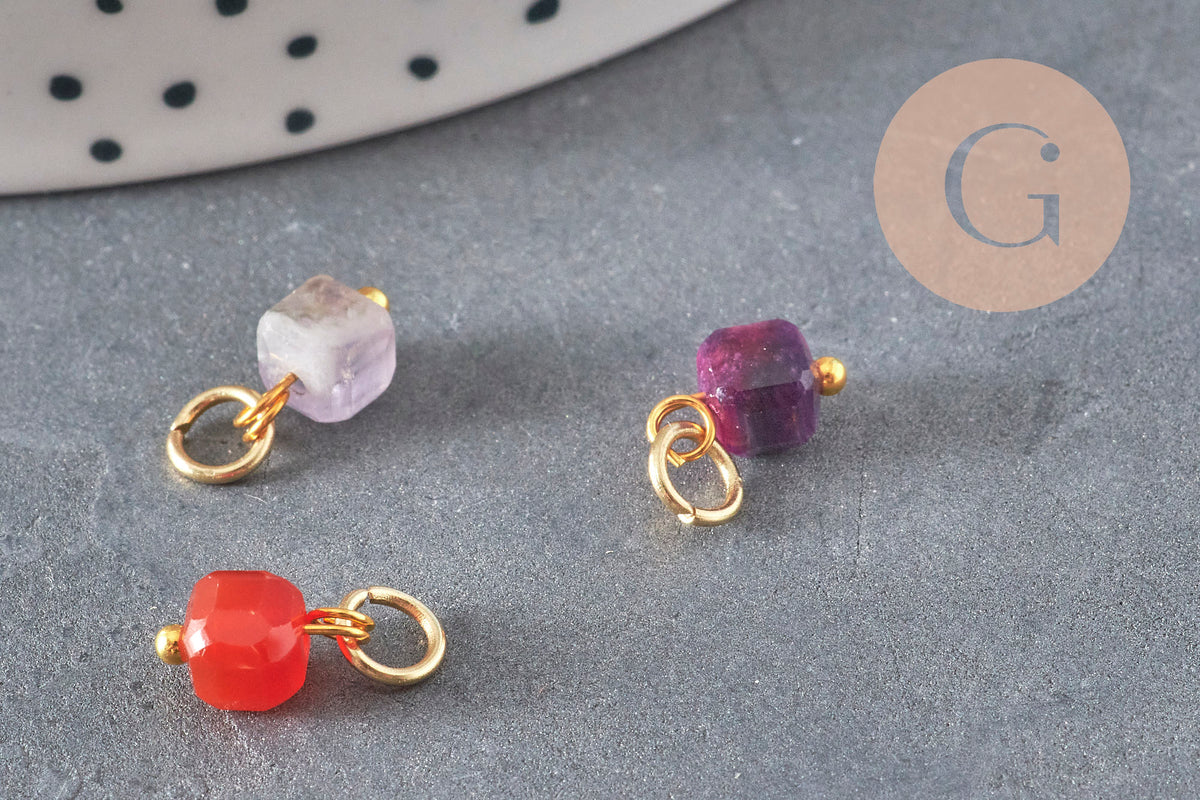 Breloque cube pierre naturelle acier 304 inoxydable doré 10mm, x1 (G11388)-Breloques et pendentifs-Gingerlily Perles