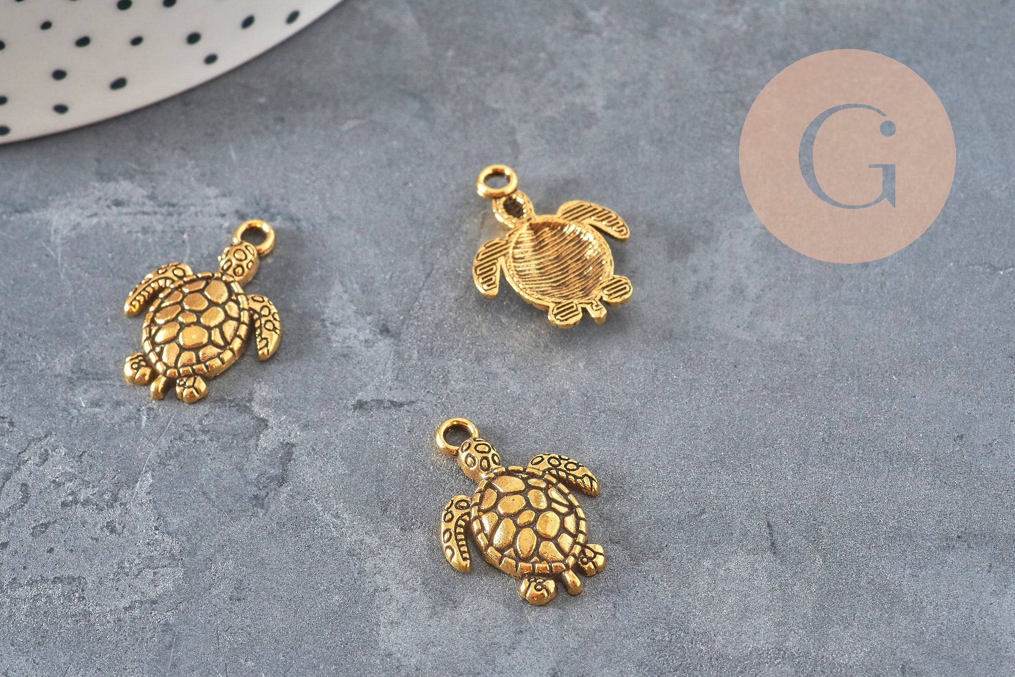 Gold-plated zamak turtle charm 23mm, x5 (G11229)