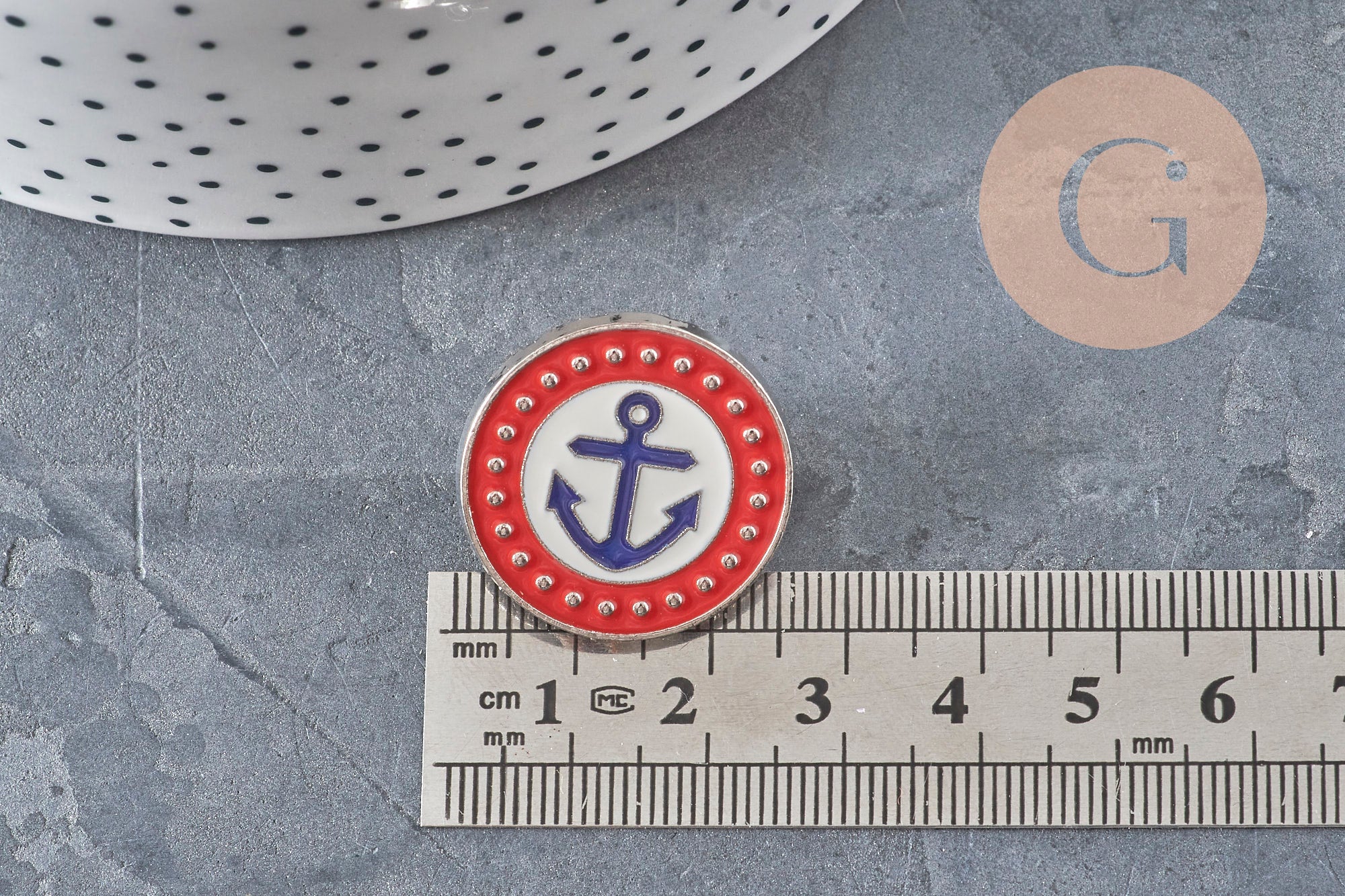 Broche pin Escudo marino zamac dorado 25mm, x1 (G11237)