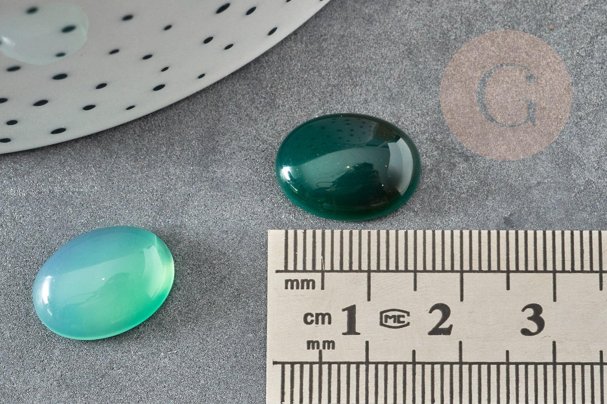 Cabochon ovale agate naturelle vert 16x12mm, x1 (G2244)