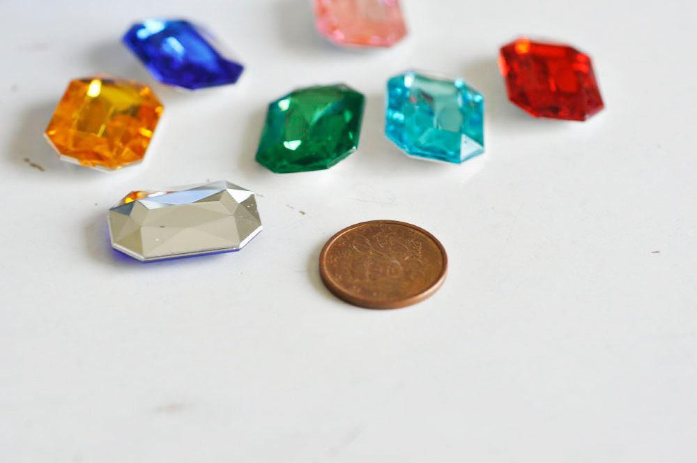 Cabochon plastique resine rectangulaire multicolore 25mm, x1 (G0657)