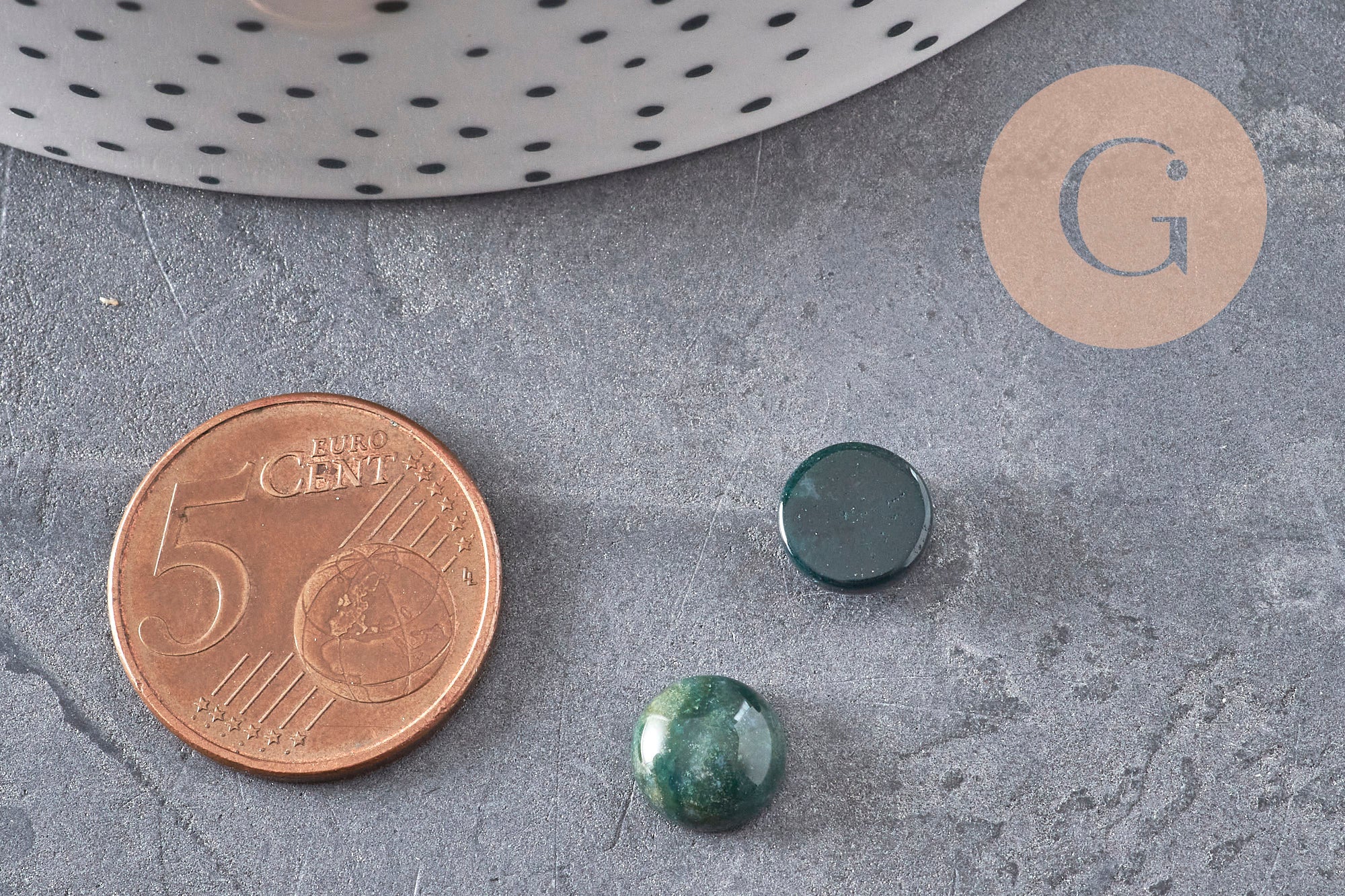 Cabochon rond agate mousse verte 8mm, x1 (G11115)