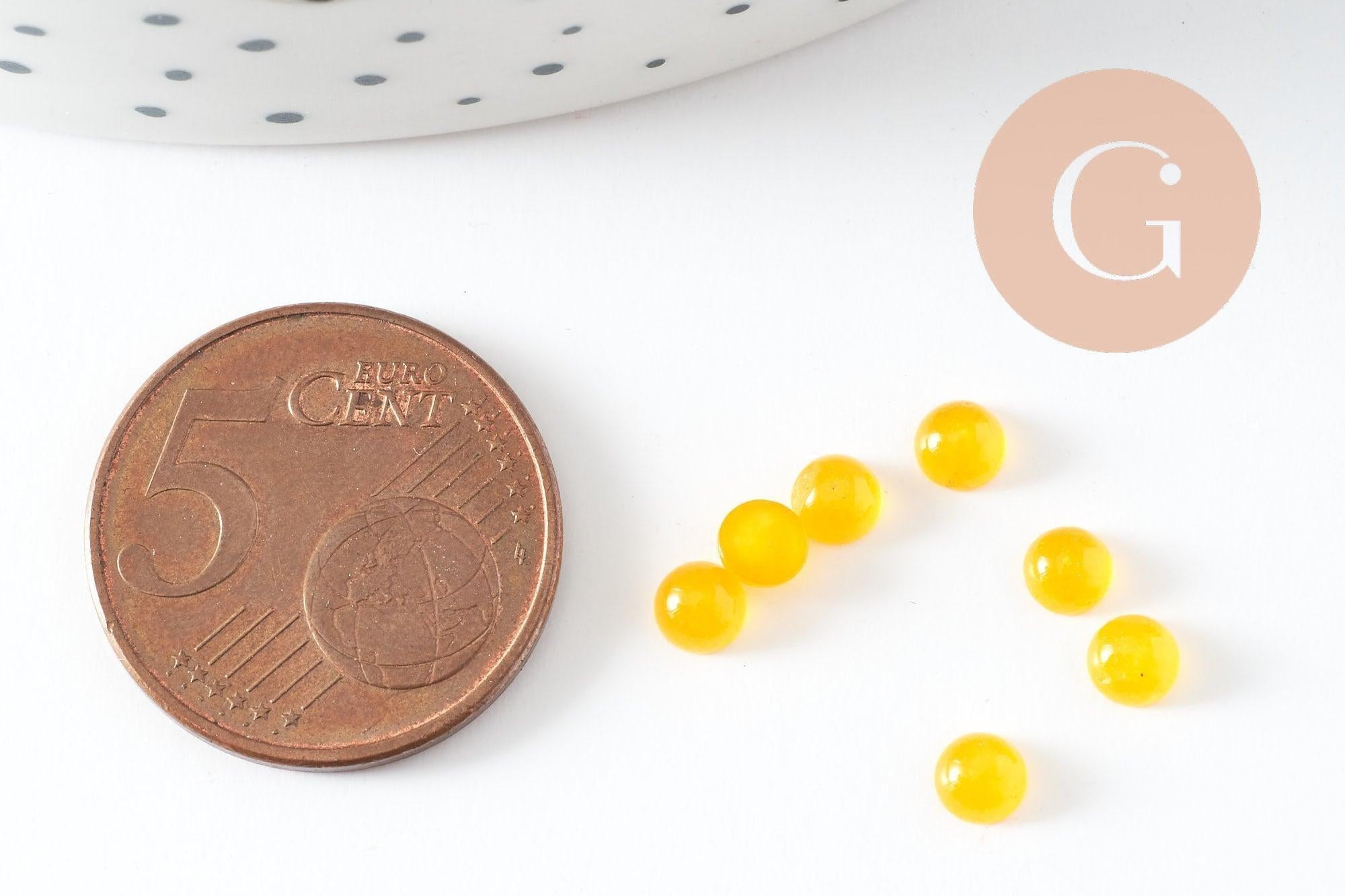 Cabochon rond jade naturel jaune vif 4mm, x1 (G9955)