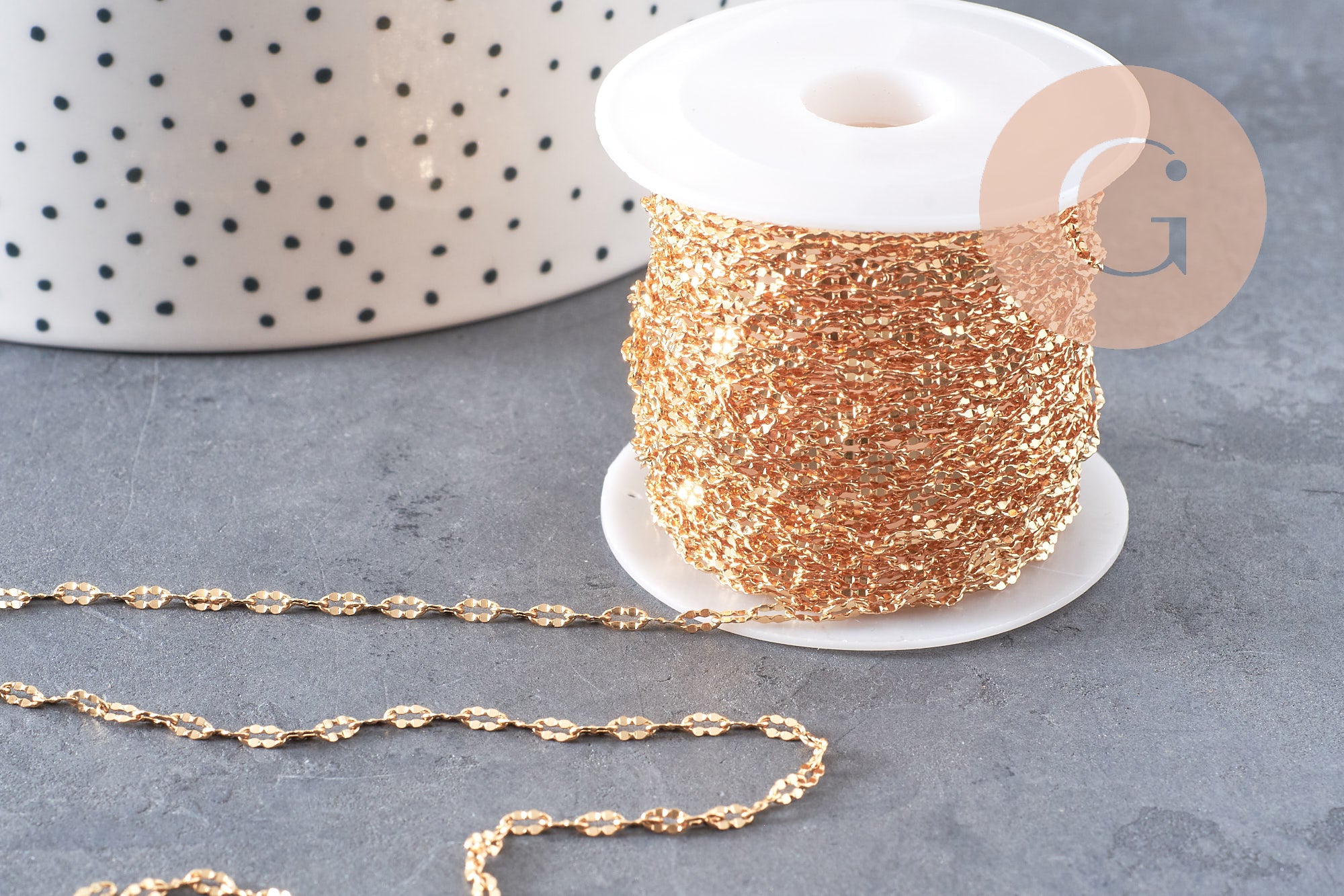Chaine dorée 14 carats fantaisie texturée, chaine dorée,chaine plaquée or, 4mm x1metre, (G7039)