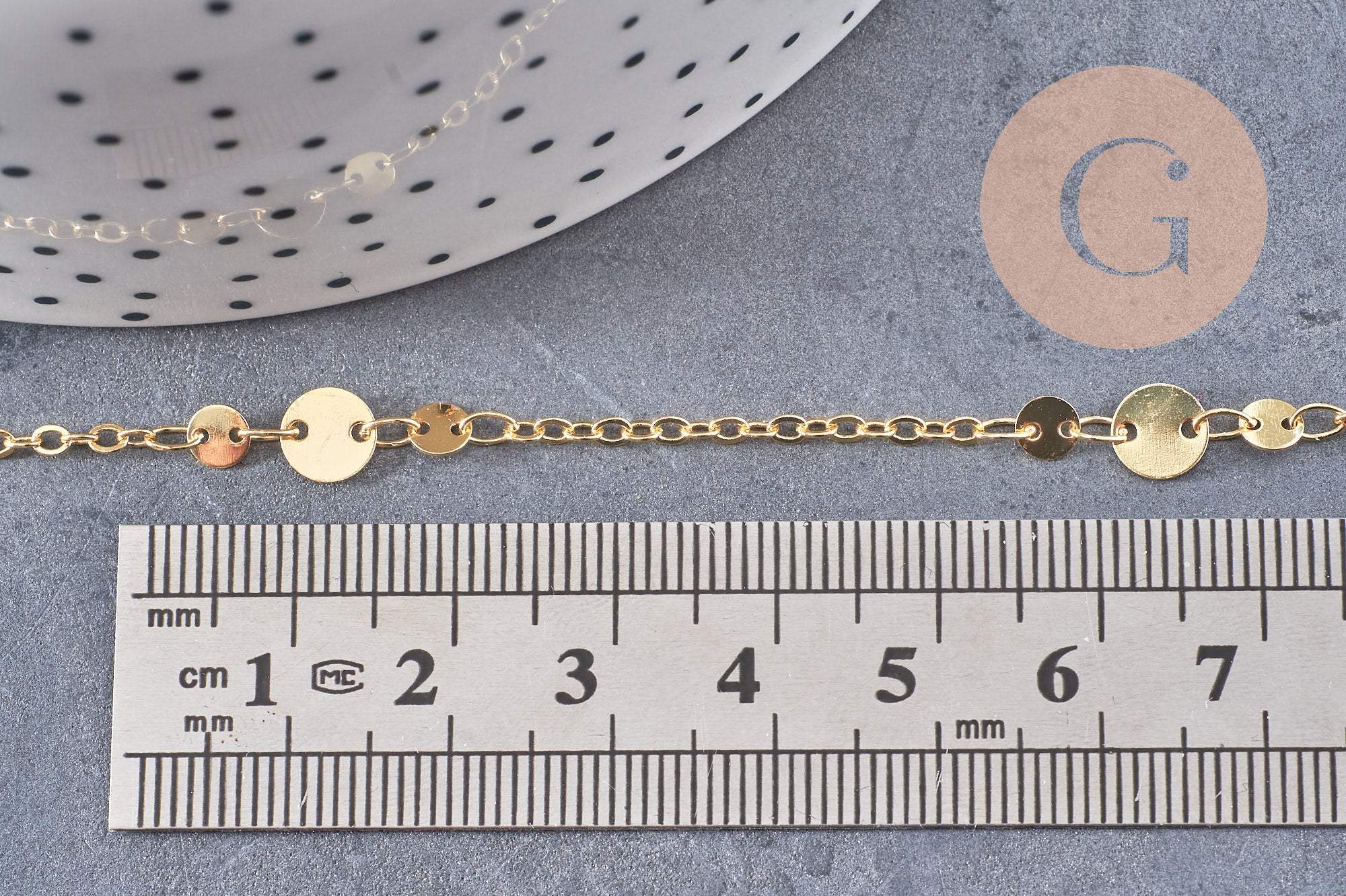 Chaine dorée 18 carats pastilles, chaine dorée fantaisie ,2x1.5mm x1 mètre (G5447)