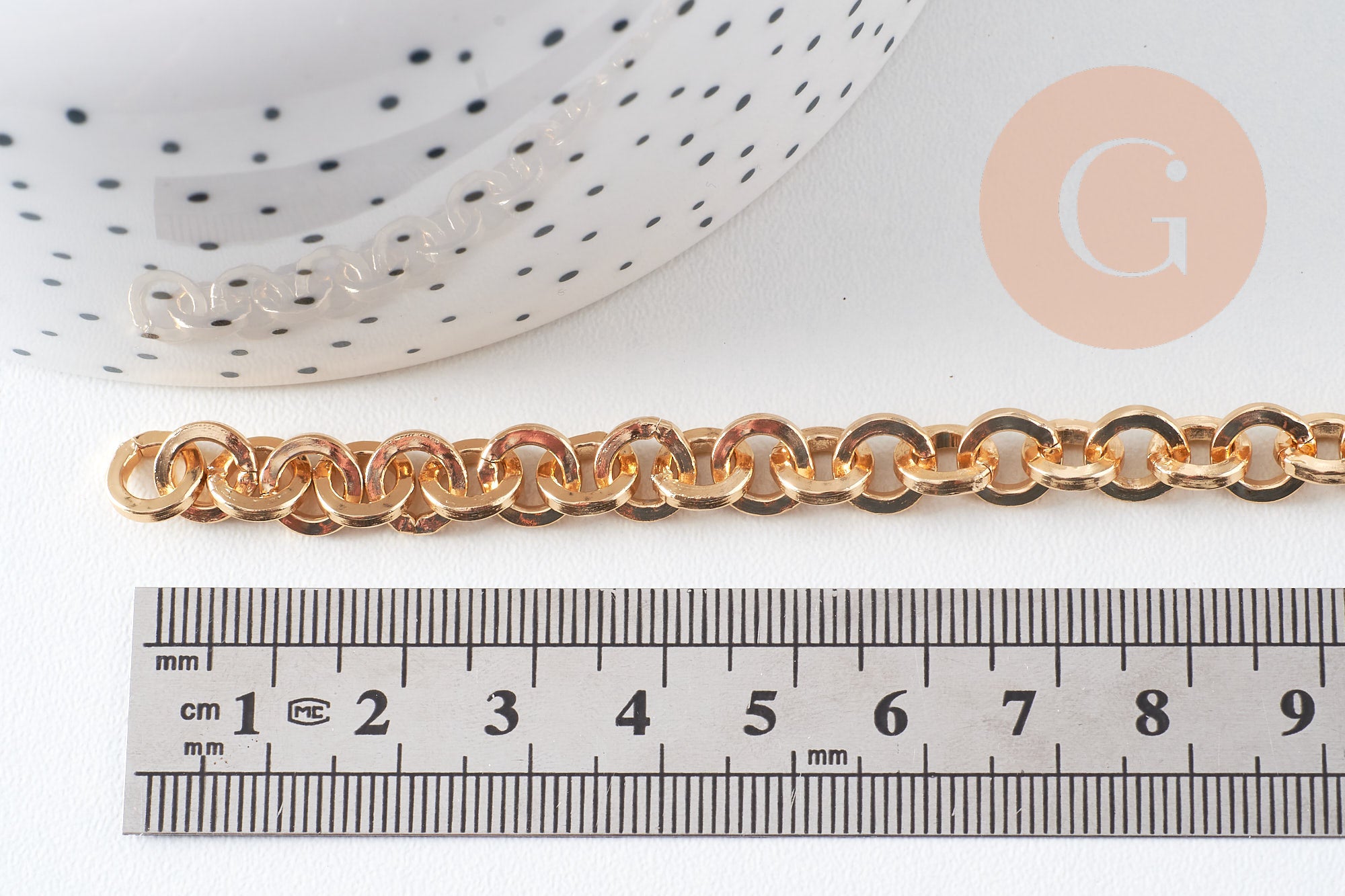 Chaine maille rolo aluminium doré 8mm, x1 mètre (G10595)