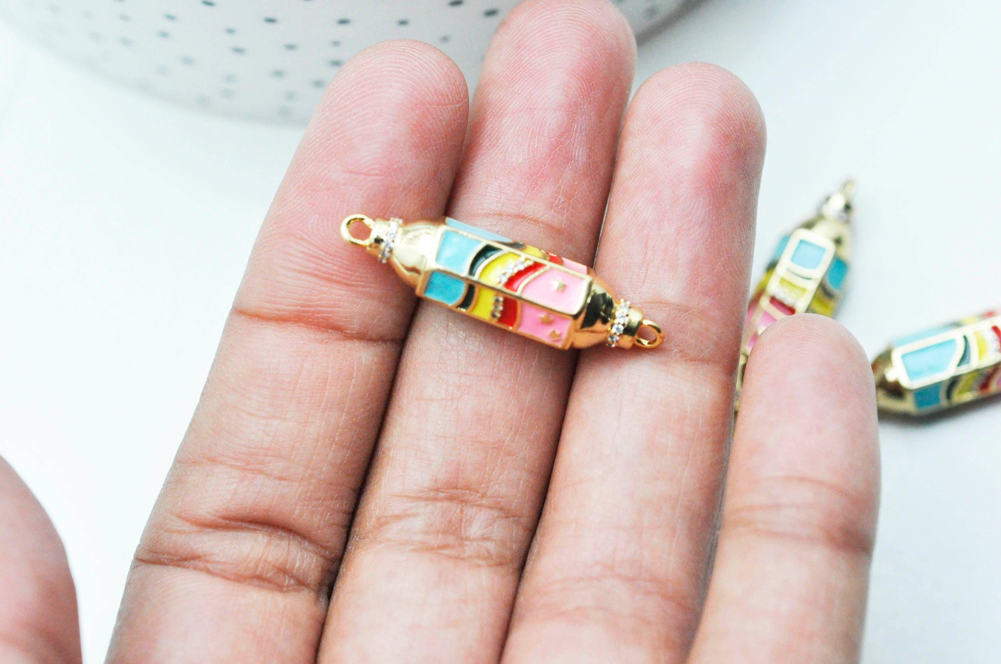 Connecteur tube talisman arc-en -ciel laiton doré 18K émaillé 37.5mm, x1