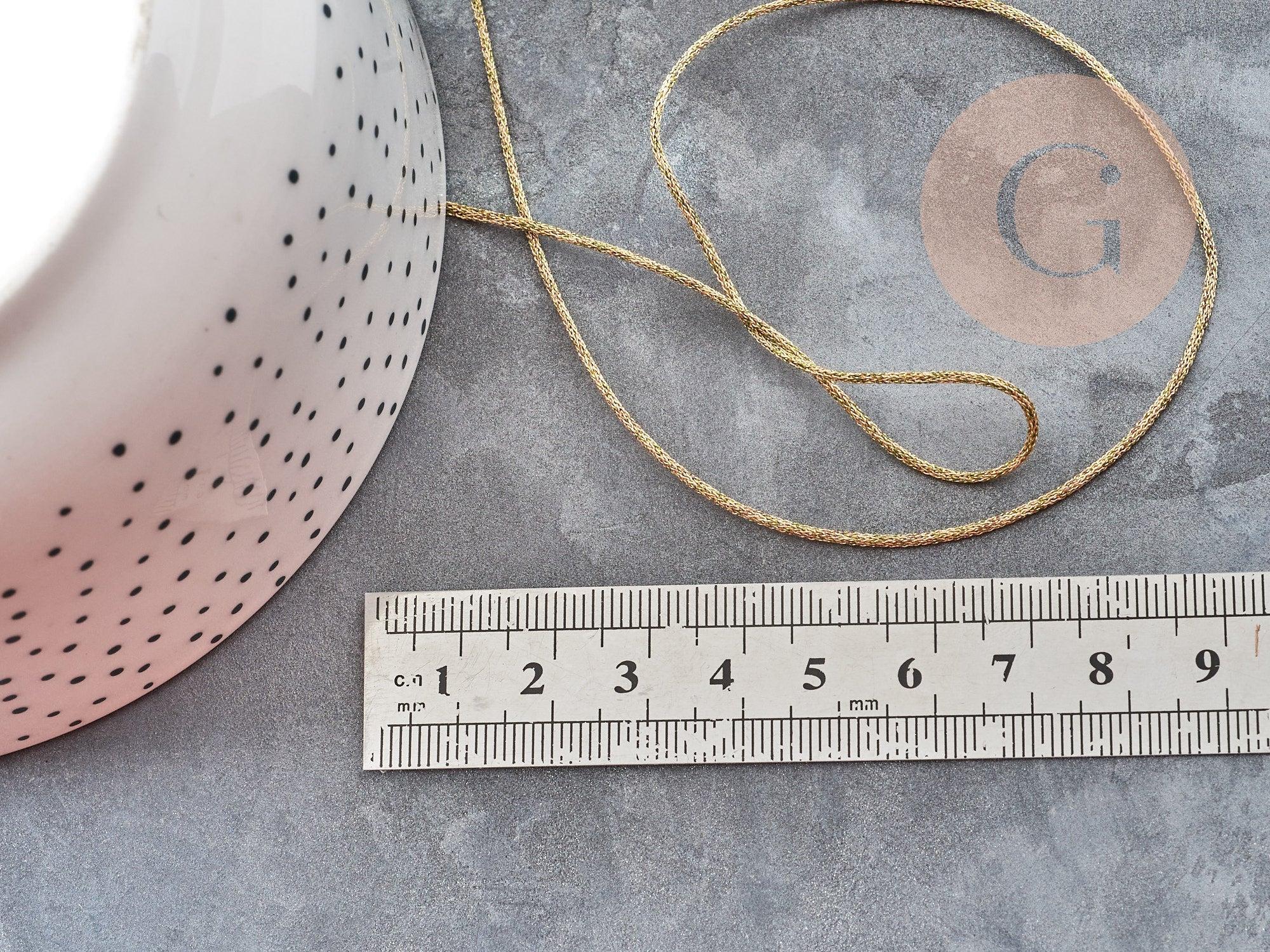 Cordon Métallique Polyester doré tressé polyester 1mm, x1 mètre (G9035)