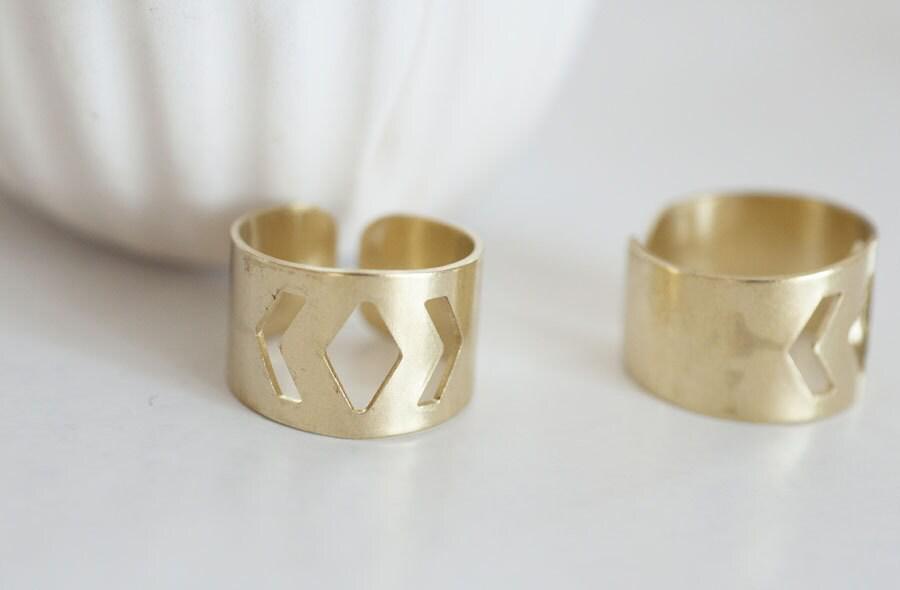 EP Bague réglable chevron, creation bijoux,bague laiton brut, bijou minimaliste géométrique,support bague,19mm, bague sans nickel, les 2,G1854