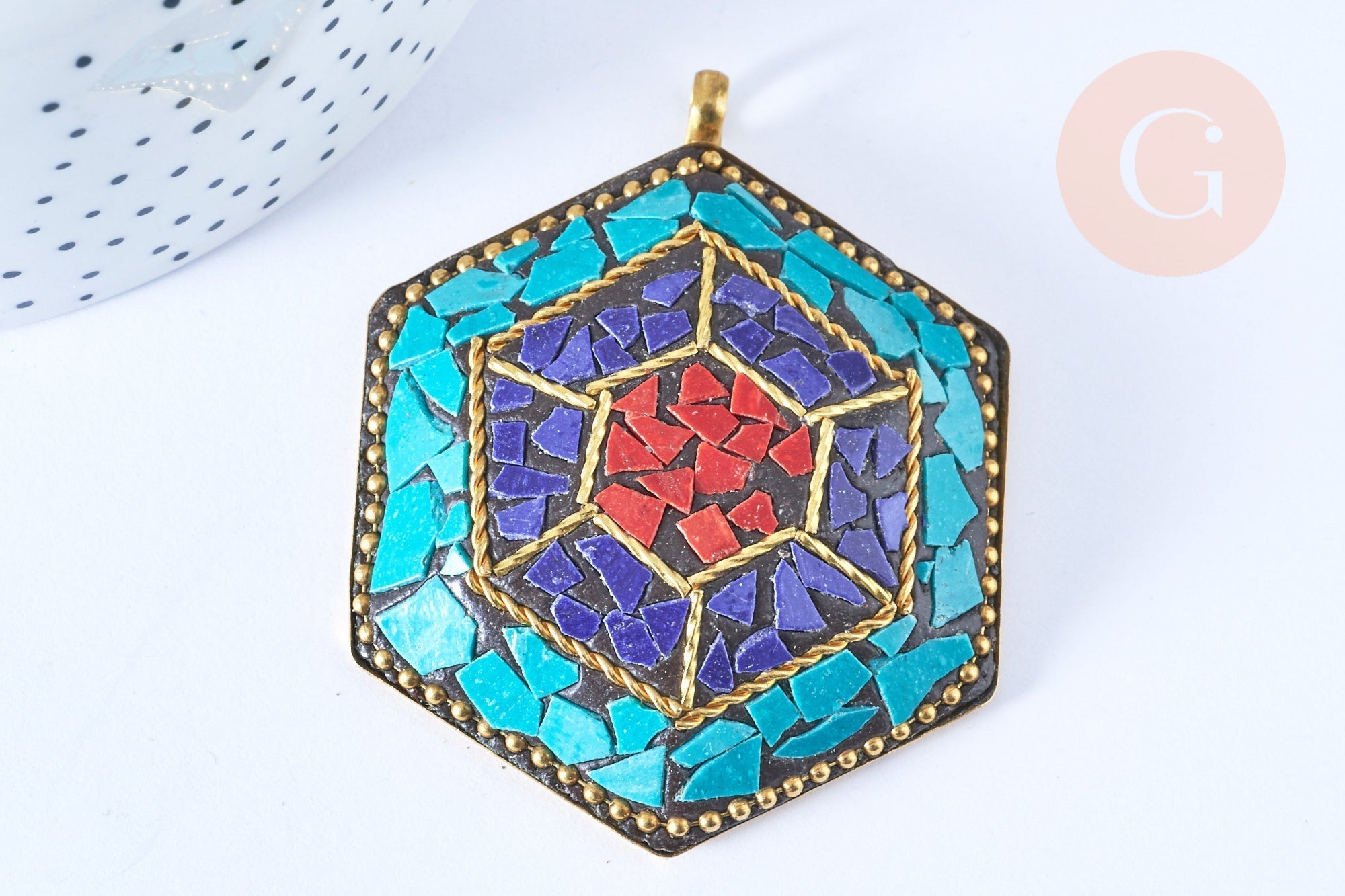 EP Pendentif Corne en laiton et pierres, pierre naturelle doré tibétain, x1 G8400