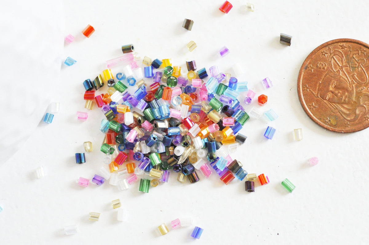 EP Perles rocaille Tube multicolore 2-3mm, x 10 grammes G5373