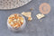 Feuille métal doré, feuille d'or pour création de bijoux, inclusion résine ou création pùte polymÚre, boite de 4 gr, x1 (G3504)