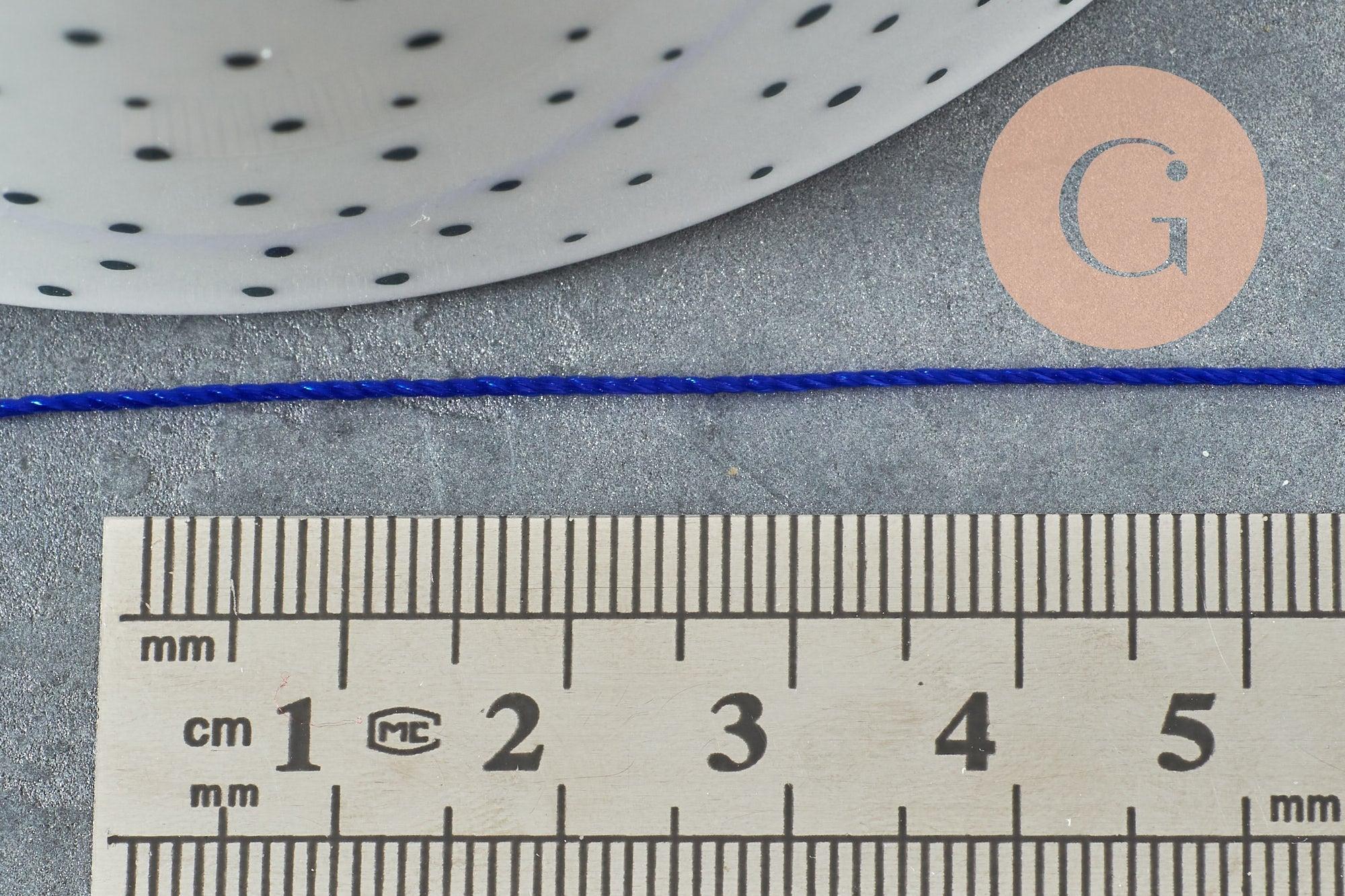 Fil bleu roi nylon pour broderie couture bijoux 0.8mm, x10 Mètres (G2971)