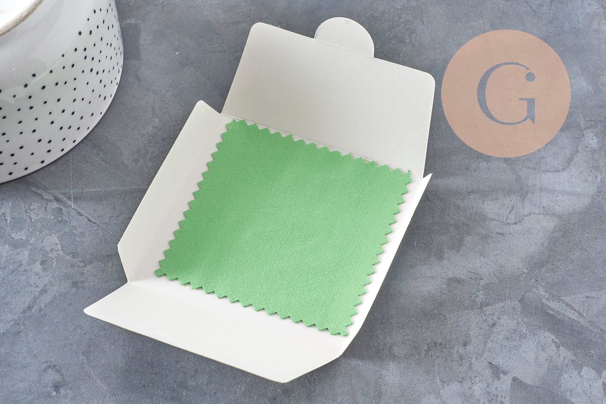 Lingette polisseur nettoyage bijou anti-ternissement 7.5cm x1 (G0061)