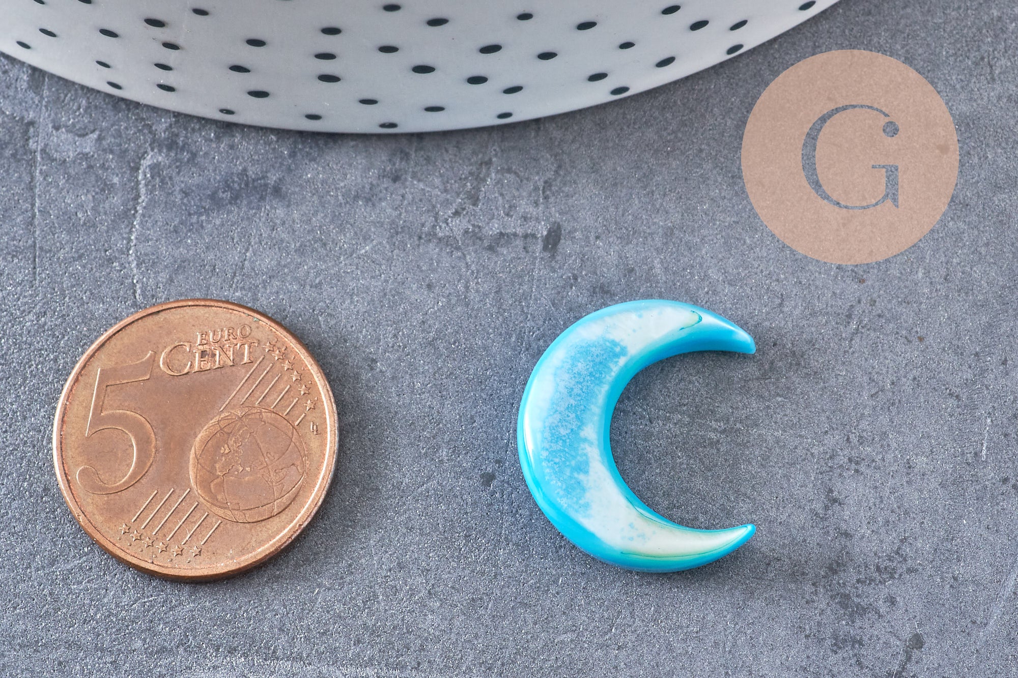 Lune nacre naturelle bleue, pendentif lune, coquillage Naturel,non percé, création bijoux,pendentif nacre,18x19mm, X1 G0343
