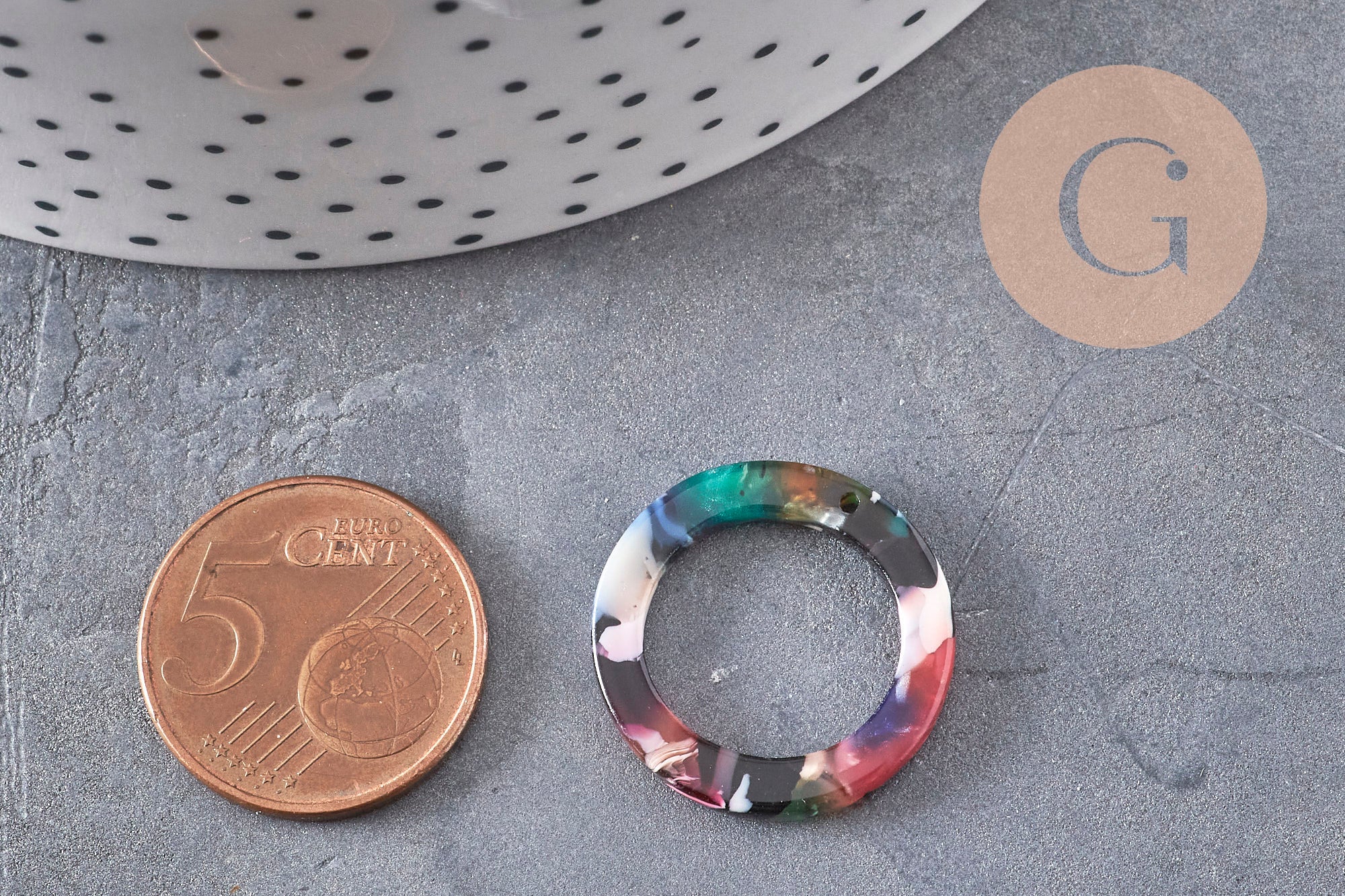 Pendentif cercle coloré acetate, perle plastique,connecteur plastique,21.5mm, x2 ou x10 (G2084)