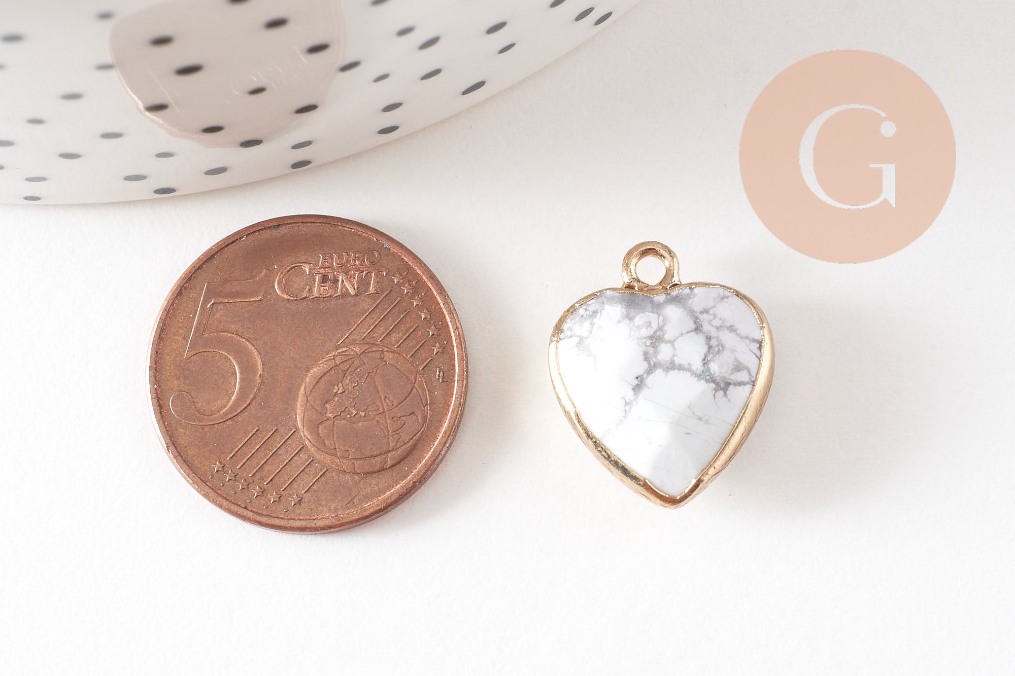 Pendentif coeur howlite facettes,pendentif bijoux, pendentif pierre, howlite naturelle, pendentif coeur,17mm, x1,G1428