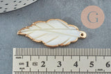 Pendentif feuille nacre naturelle support doré 34-45mm, x1 (G3116)