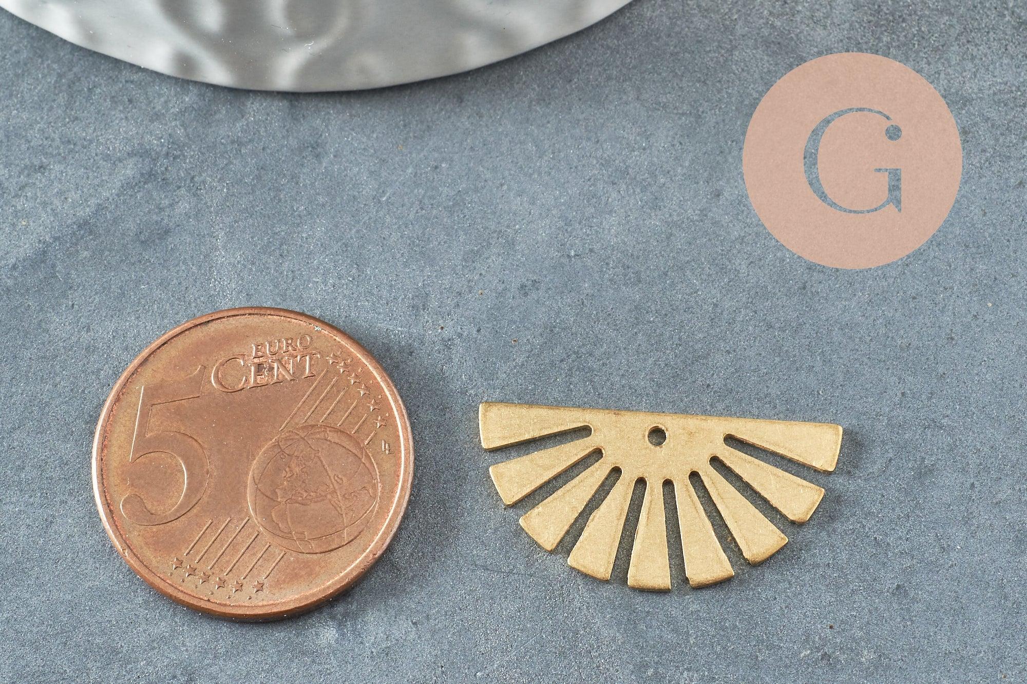 Pendentif médaille soleil laiton brut, un apprêt doré sans nickel,une médaille dorée en laiton brut,24mm, x2 (G3410)