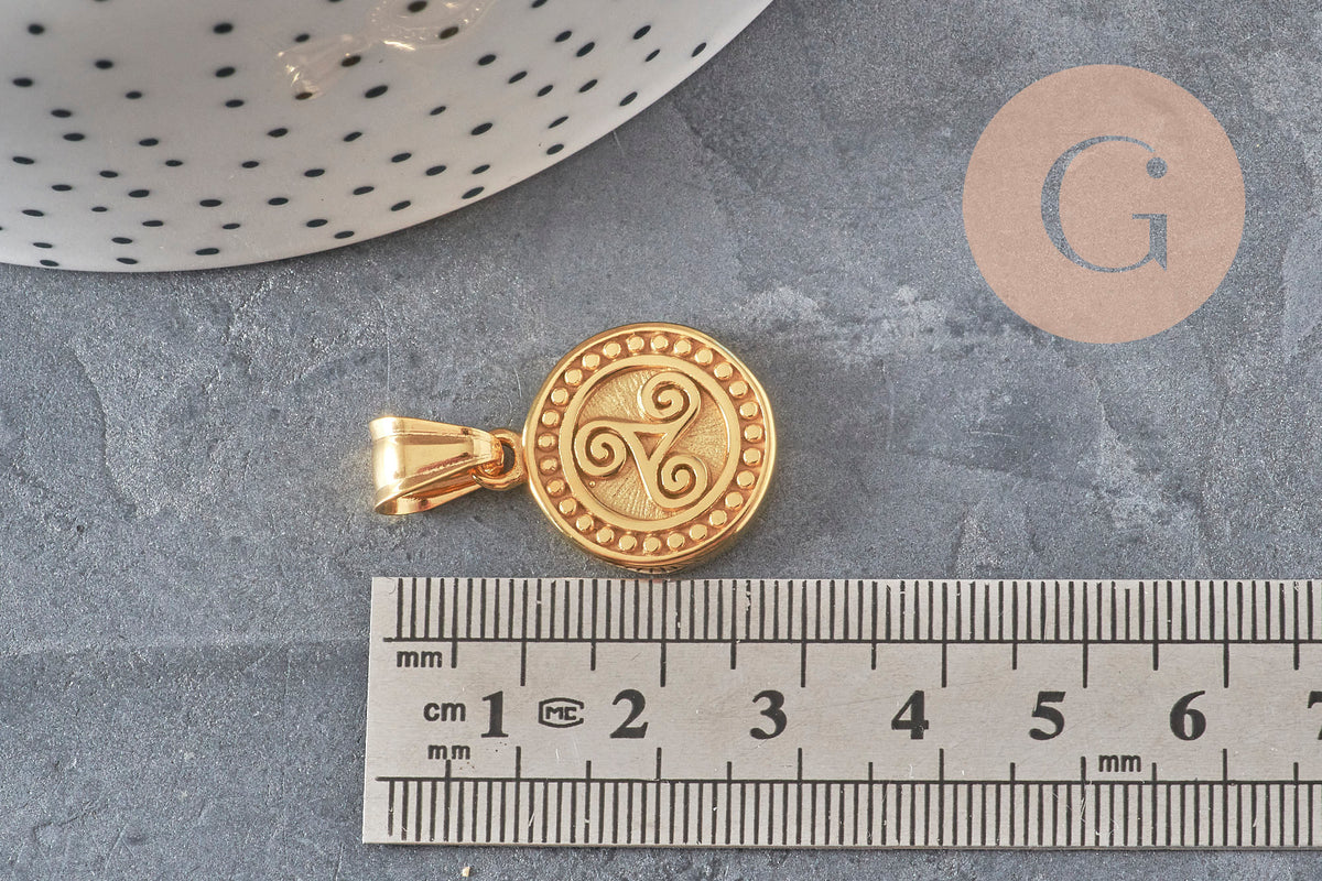 Pendentif médaille triskel acier 304 inoxydable doré IP 22.5mm, x1 (G11359)-Breloques et pendentifs-Gingerlily Perles
