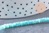 Perle nacre naturelle heishi bleu turquoise pastel,tube coquillage coloré,perle coquillage, 2x4mm, le fil x1 (G5411)