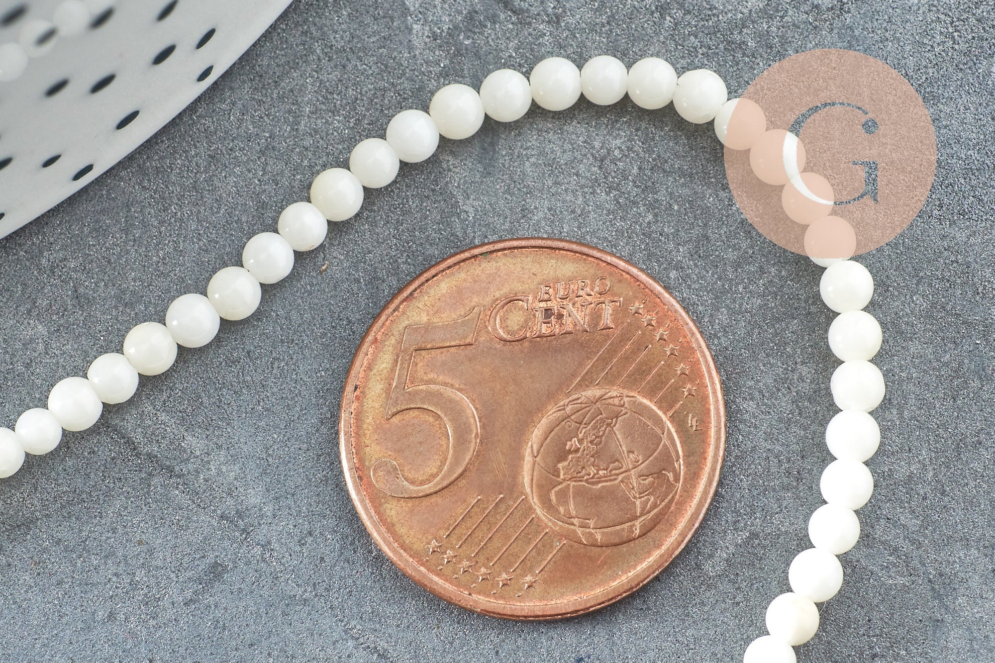 Perle ronde bambou de mer blanc,perle imitation corail fabrication bijoux en bambou de mer naturel, fil de 40cm ,3mm, x1 (G4153)