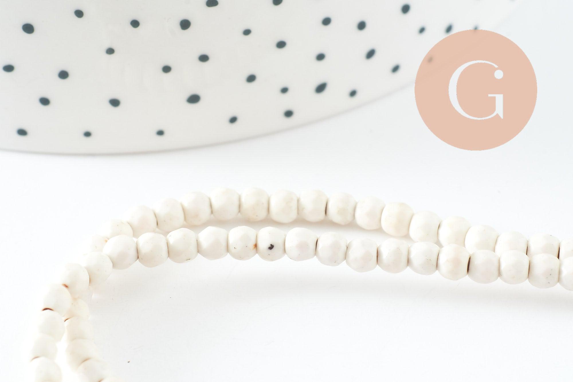 Perle ronde howlite facettée, perle howlite,pierre naturelle,howlite naturelle,perle pierre,4mm,fil de 90 perles, X1 (G4668)