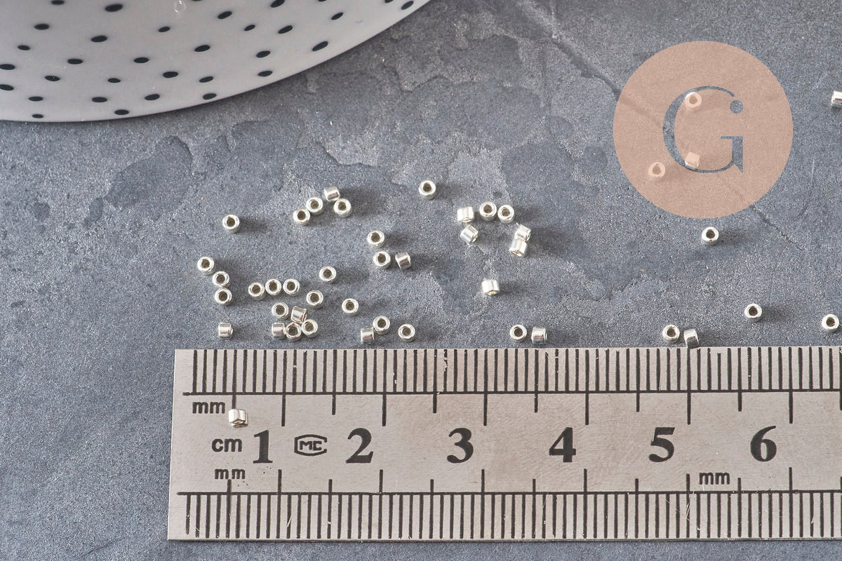 Miyuki Delica Cuentas 11/0 DB0035 - Plateado Galvanizado Metálico, x8g VÁLIDO