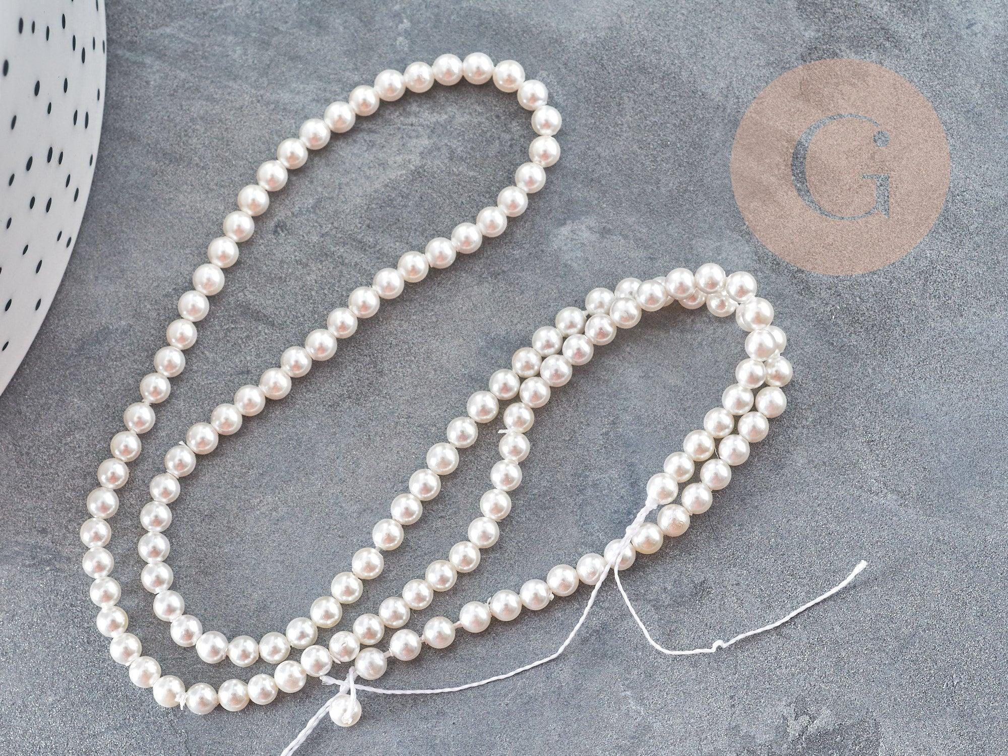 Perles rondes coquillage naturel blanche nacrées 4mm, x1 fil de 40cm (G9033)