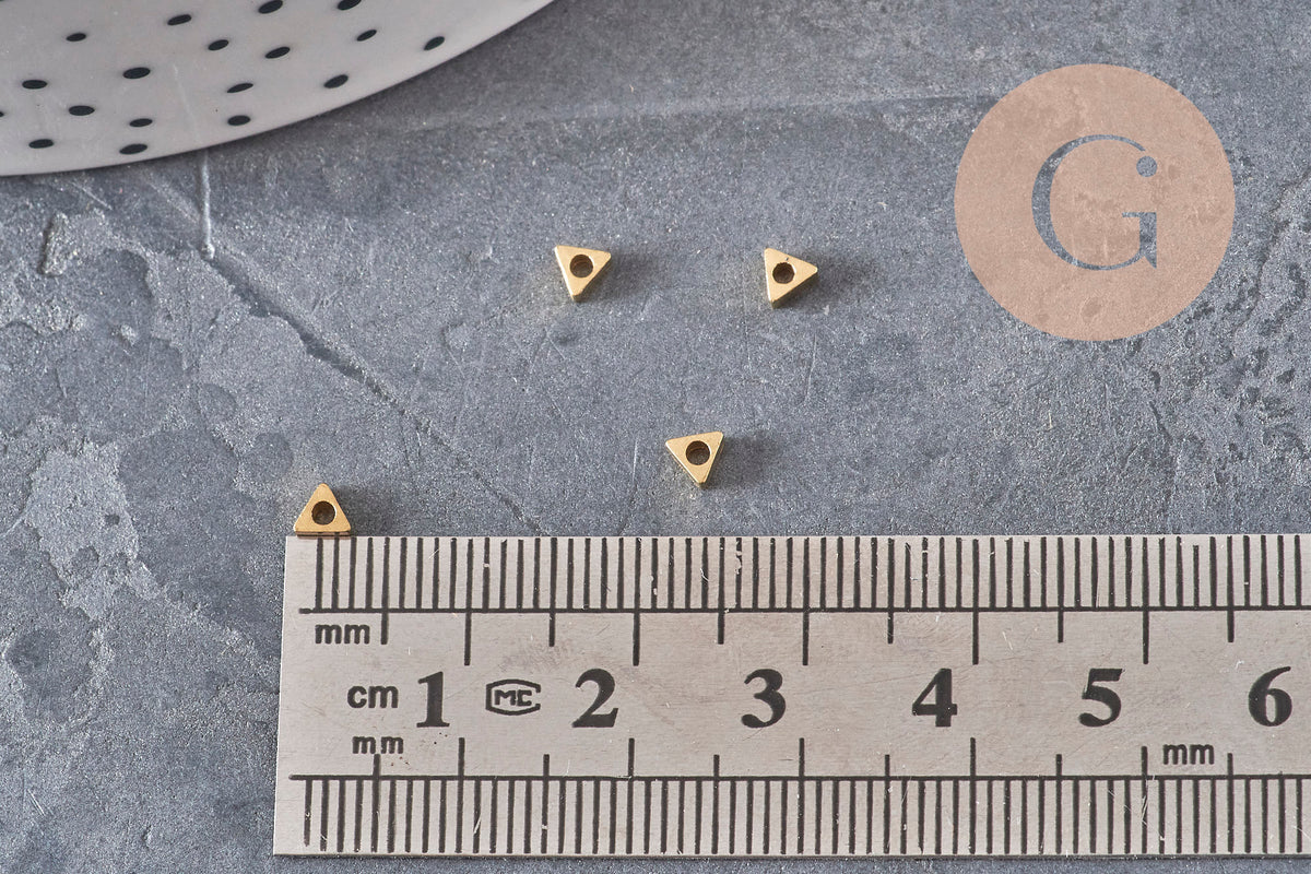 Raw gold-plated brass triangle spacer beads 3mm x10 VALID