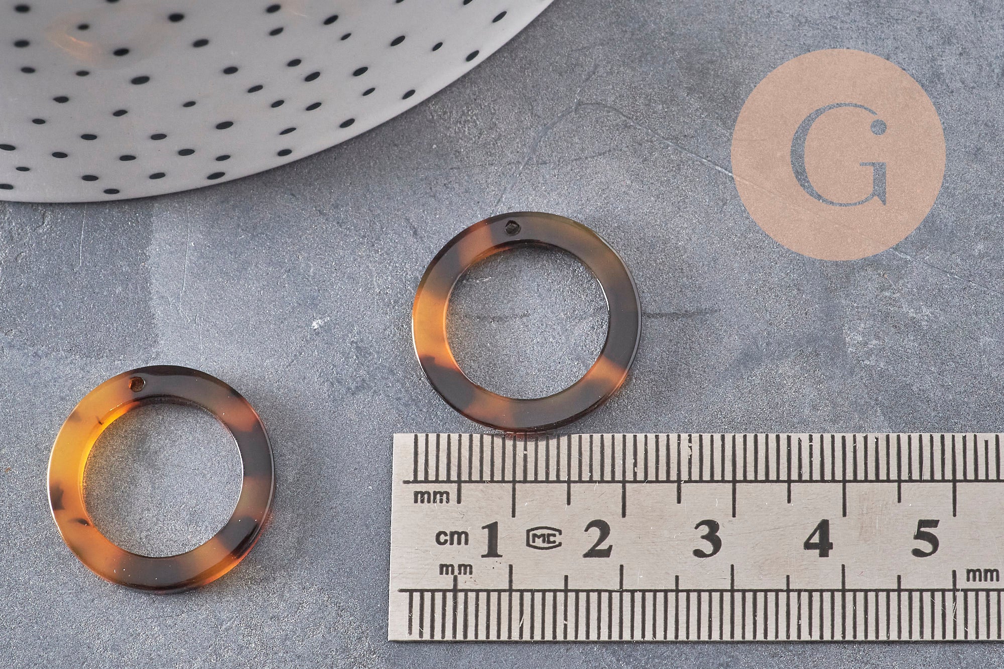 Pendentif cercle marron acétate, perle acétate,connecteur plastique,21.5mm, x2 ou x10 (G4802)