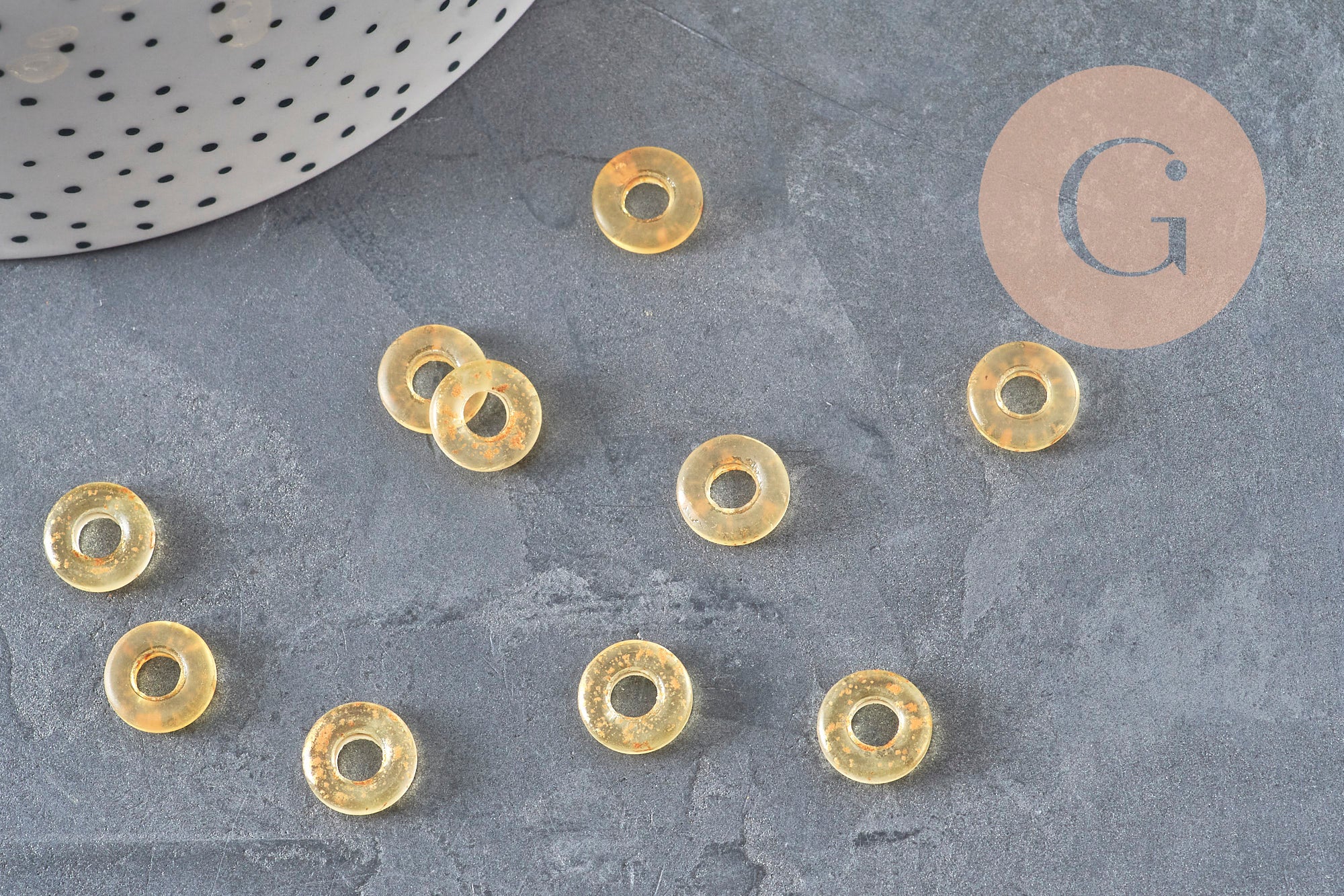 Colgante de donut de vidrio amarillo y pan de oro, un colgante de vidrio redondo para sus creaciones de joyería, 15x3 mm, x 10 (3,5 g) G3505