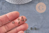 4mm grey square glass beads, x50 (G2195)