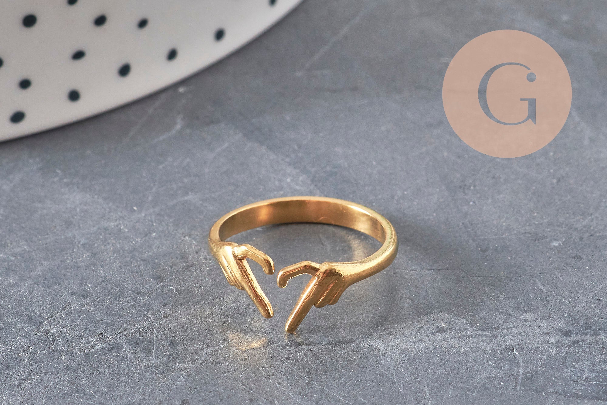FOTO 5 VARIACIONES A REALIZAR Anillo de corazón de acero inoxidable 304 dorado IP Talla 57, x1 VÁLIDO