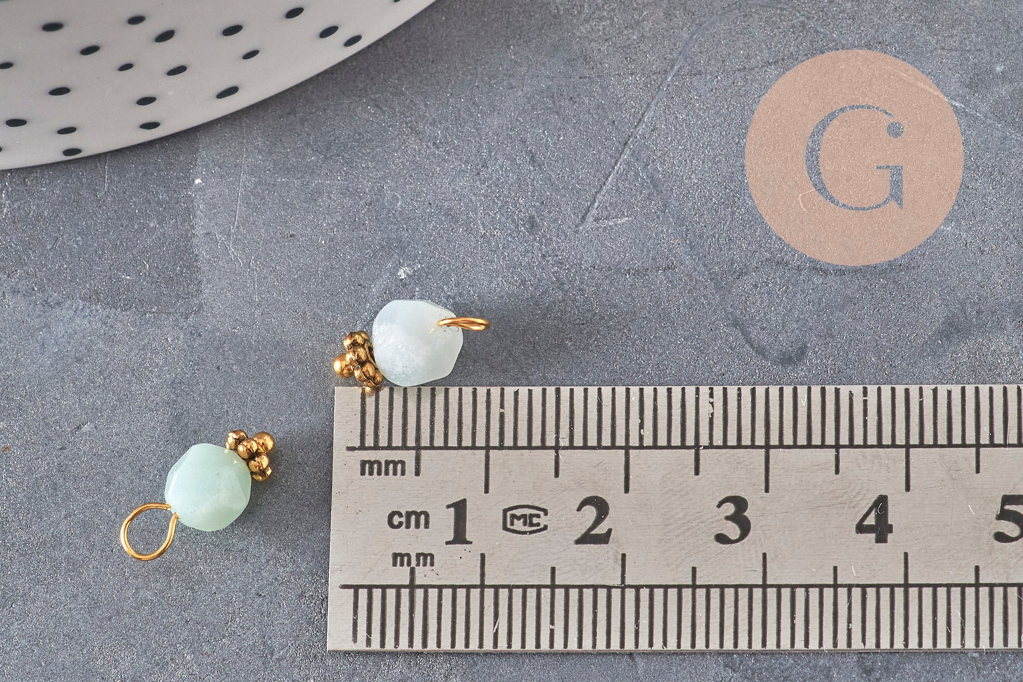 Hexagon charm natural stones gold-plated brass 12mm, x1 (G8343)