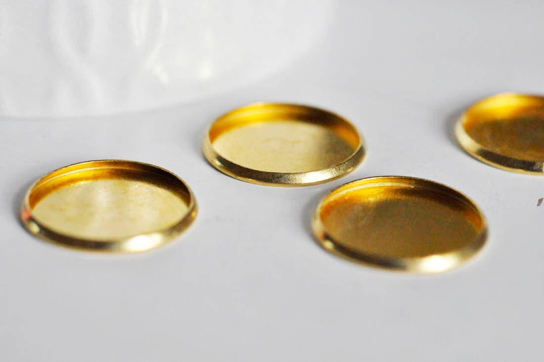 Support de cabochon rond laiton brut 18mm, x 10 (G2004)