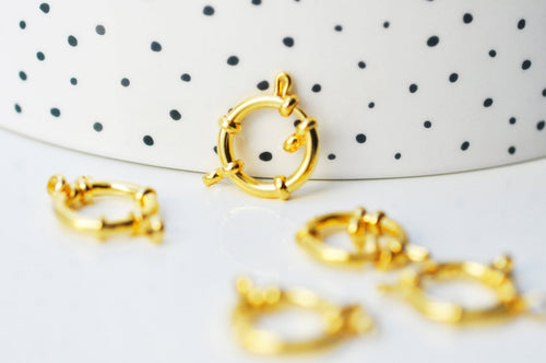 Steel clasps