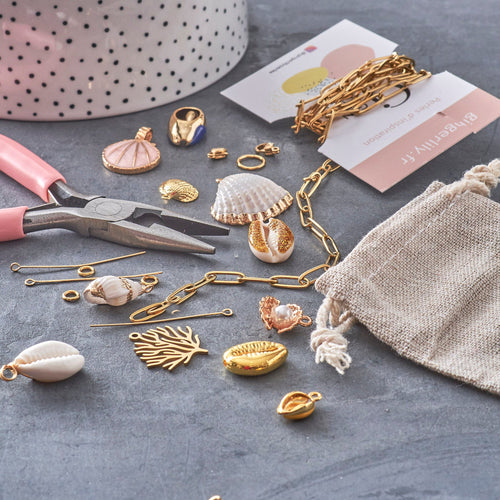 Nuestros kits y cajas de creación de joyas DIY
