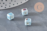 Light blue ceramic cube beads 8mm, x5 (G11240)